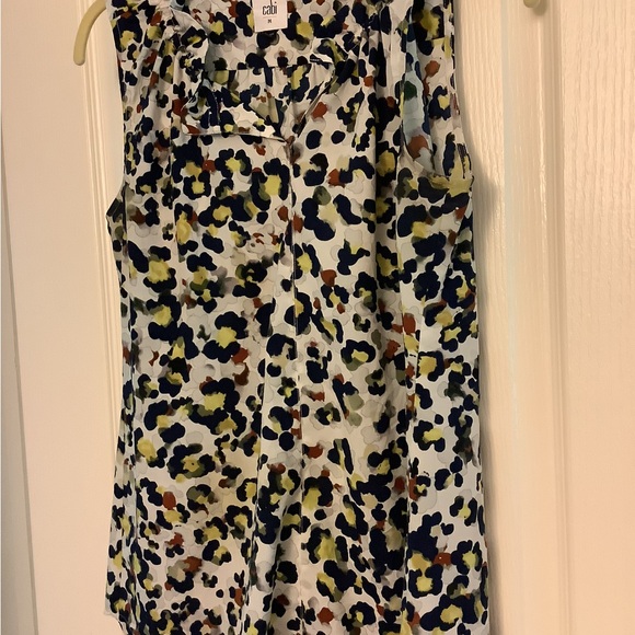 Cabi sleeveless blouse size medium - Picture 2 of 2